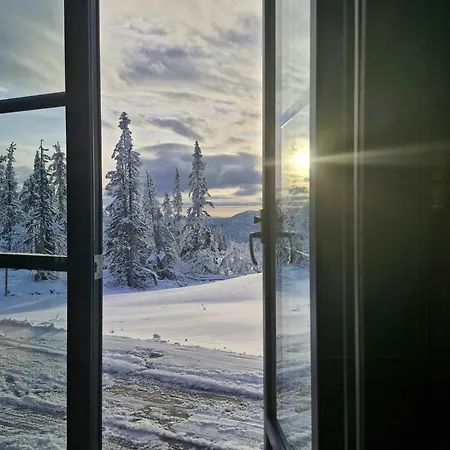 New Mountain With Views Over